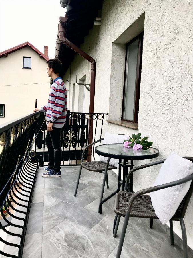 Dom Goscinny Finezja Świeradów-Zdrój エクステリア 写真